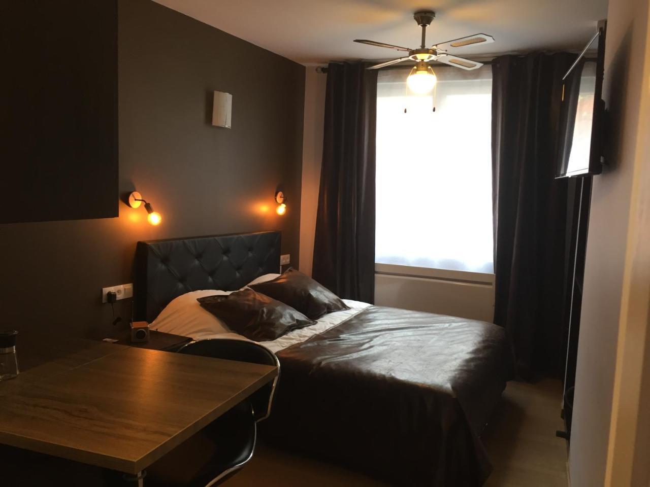 Appart'Hotel Et Chambres 朗斯 外观 照片